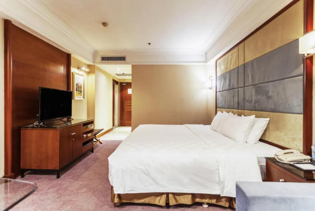 Linyi Blue Horizon Intenational Hotel Экстерьер фото