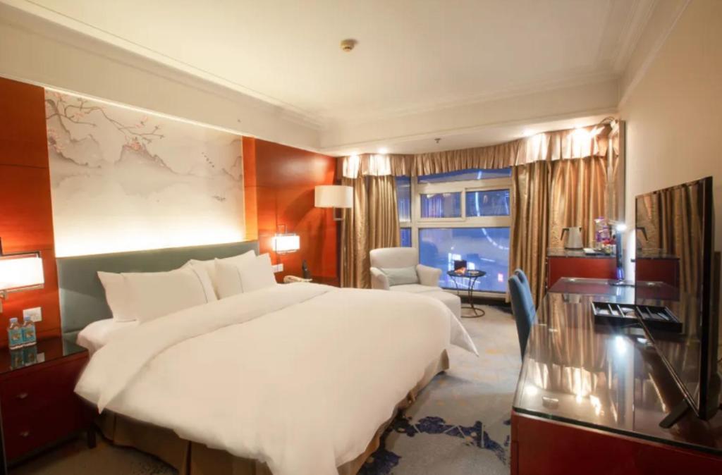 Linyi Blue Horizon Intenational Hotel Экстерьер фото