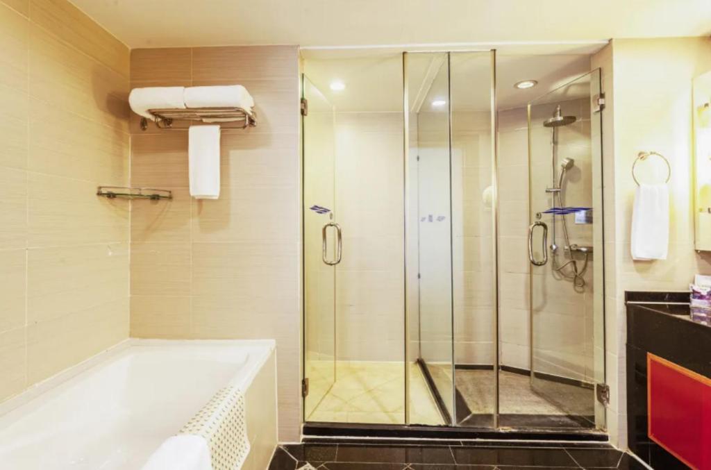 Linyi Blue Horizon Intenational Hotel Экстерьер фото