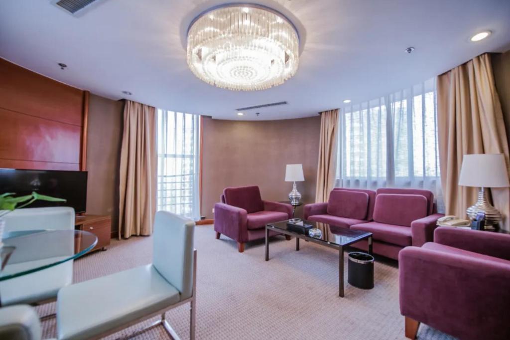 Linyi Blue Horizon Intenational Hotel Экстерьер фото