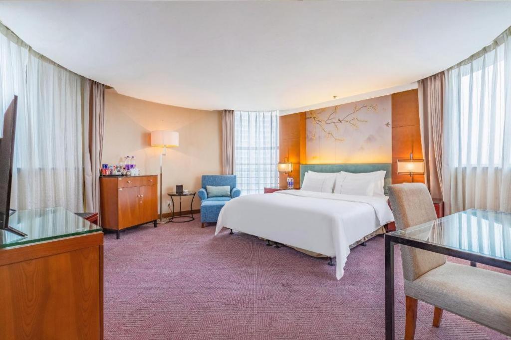 Linyi Blue Horizon Intenational Hotel Экстерьер фото