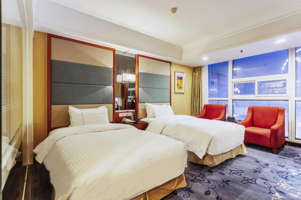 Linyi Blue Horizon Intenational Hotel Экстерьер фото